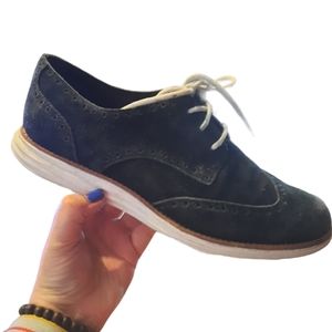 Cole Haan Lunargrand Women's 7.5 B Navy Blue Suede Wingtip Oxford Sneaker Shoes